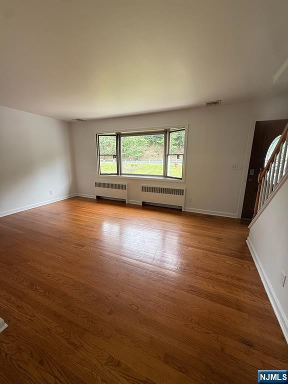 Photo - 533 Ramapo Valley Rd