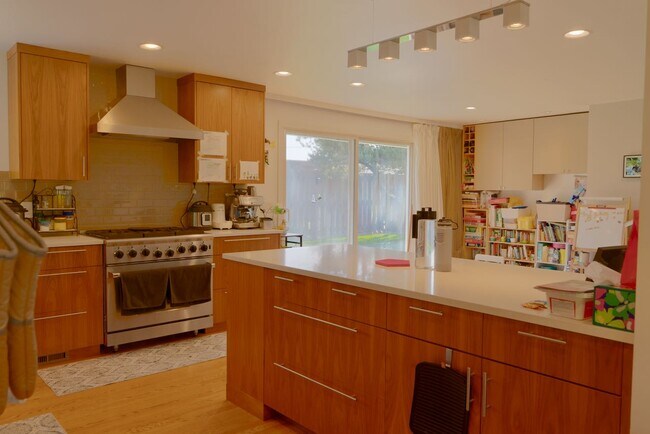 Photo - 4118 93rd Ave SE