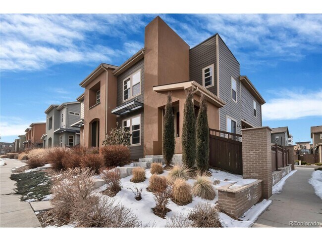 Photo - 513 S Vance Ct Townhome