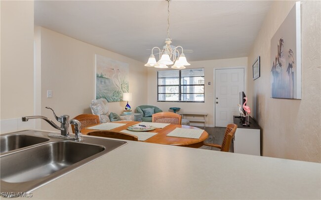 Photo - 9350 Lennex Ln Unidad 808 Rental