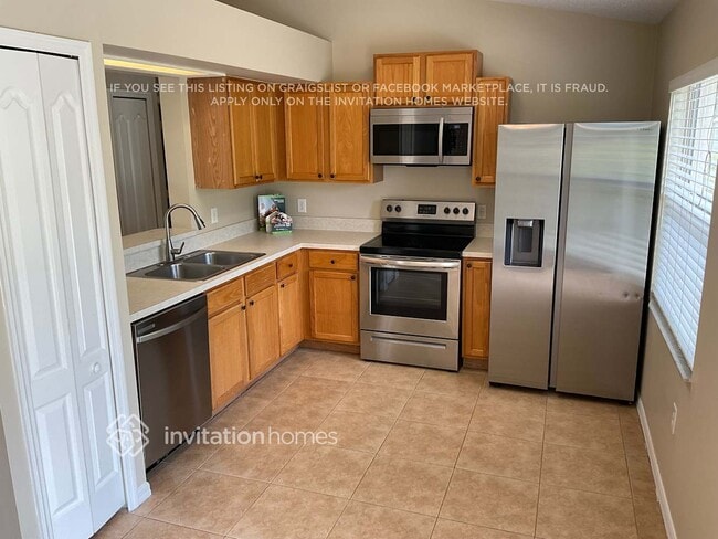 Photo - 1219 Waterway St SW