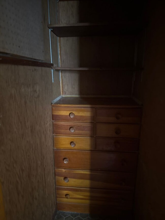 Photo - 907 N Daniels Ave