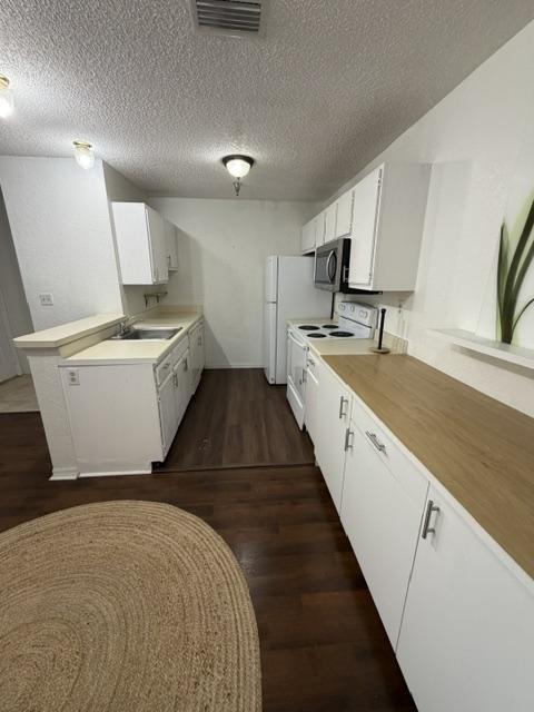 Photo - 10265 Gandy Blvd N