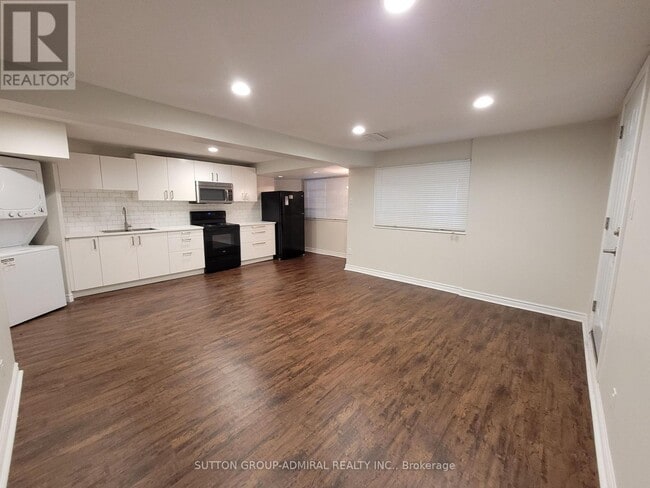 Photo - 61 Janesville Rd