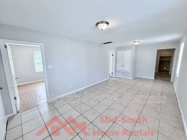 Photo - 1549 Patton St