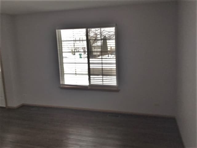 Photo - 233 E Cobbler Ct