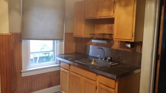Photo - 30 Oxford St Unit 2