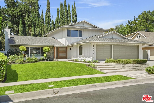 Photo - 19009 Celtic St