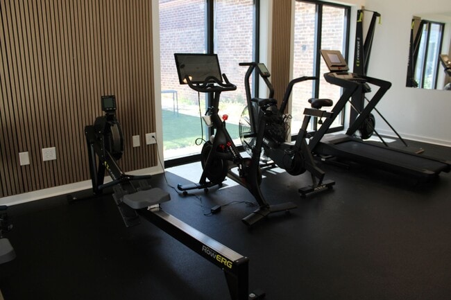 Photo - One Month Free ~ 1 bed/1 bath on King St. Unit B