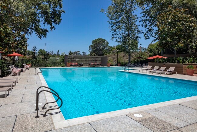 Baywood Apartment Homes