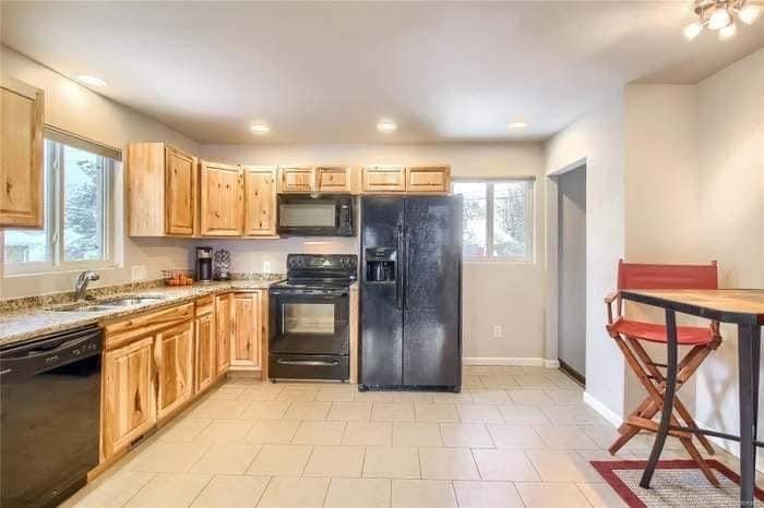 Photo - 7545 Turner Dr