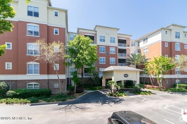 Building Photo - 4480 Deerwood Lake Pkwy Rental