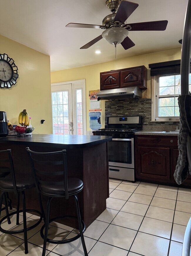 Photo - 101 Morril Dr