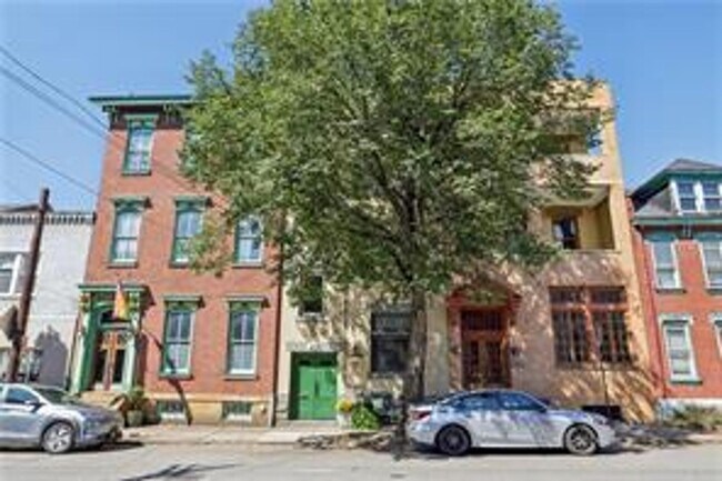 Building Photo - 428 N Taylor Ave Unit Apt 2