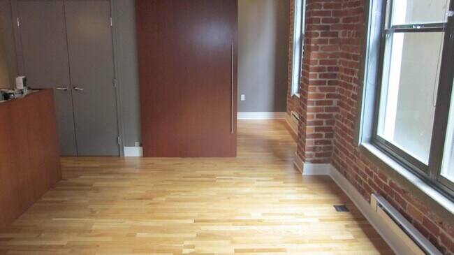 Photo - The Landmark**Unfurnished at Union Square!... Unit 506