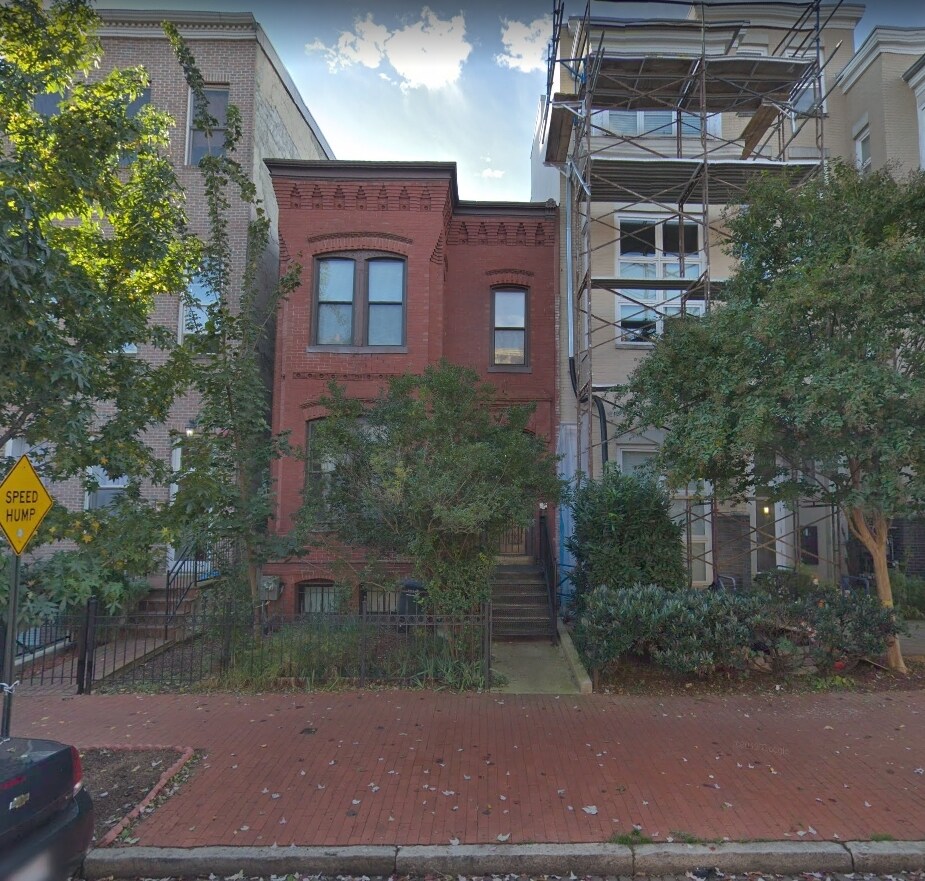 Mount Vernon Square - Mount Vernon Square Apartments