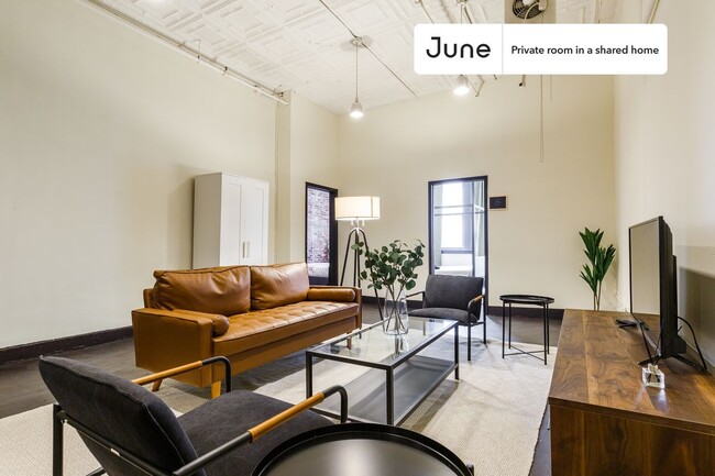 Photo - Room in Shared 5 bed/2 bath home Unit E