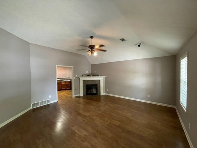 Photo - Awesome Home for Rent!!!! UNDER REPAIR