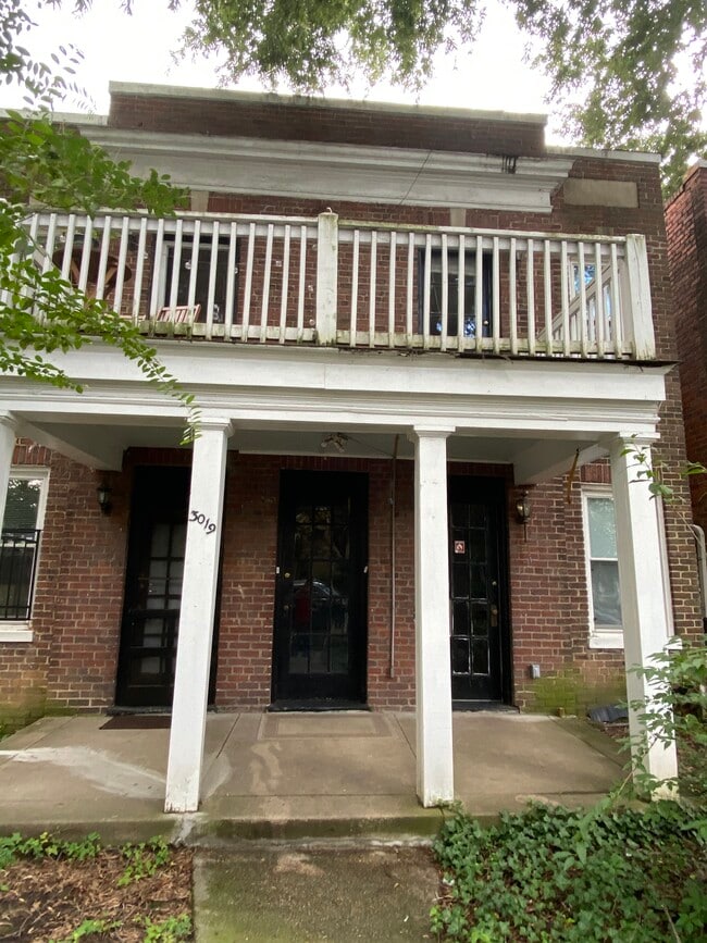 Photo - 3019 Ellwood Ave Unidad A