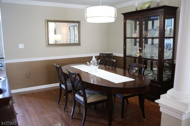 Photo - 18 Rosewood Ct