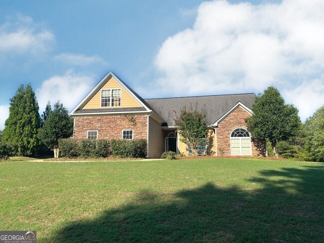 1141 Whispering Lakes Trail