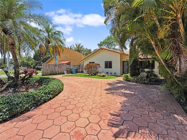 Photo - 6714 N Waterway Dr