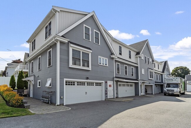 Building Photo - 27 Mill St