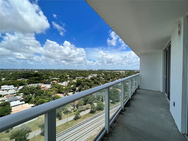 Photo - 1 br, 1 bath Condo - 4250 Biscayne Blvd 2783
