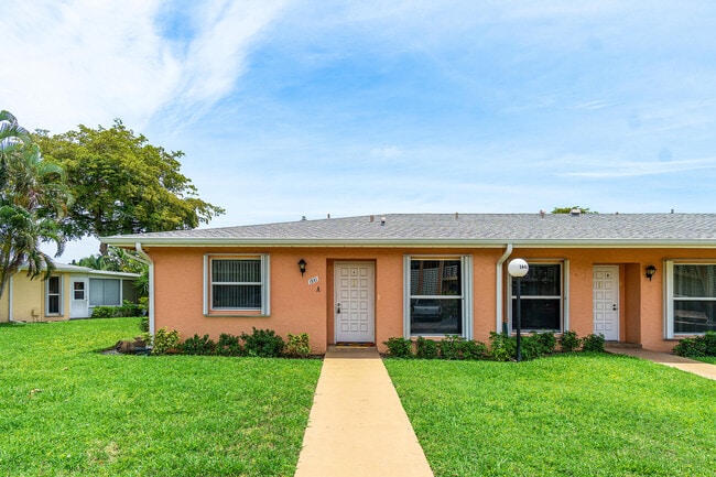 Building Photo - 1641 NW 19th Terrace Unit 46-a