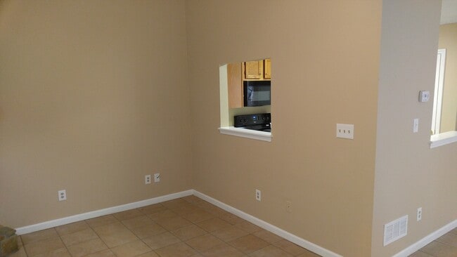 Photo - 1924 Cornell Way