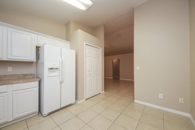 Photo - 711 Whisper Sound St