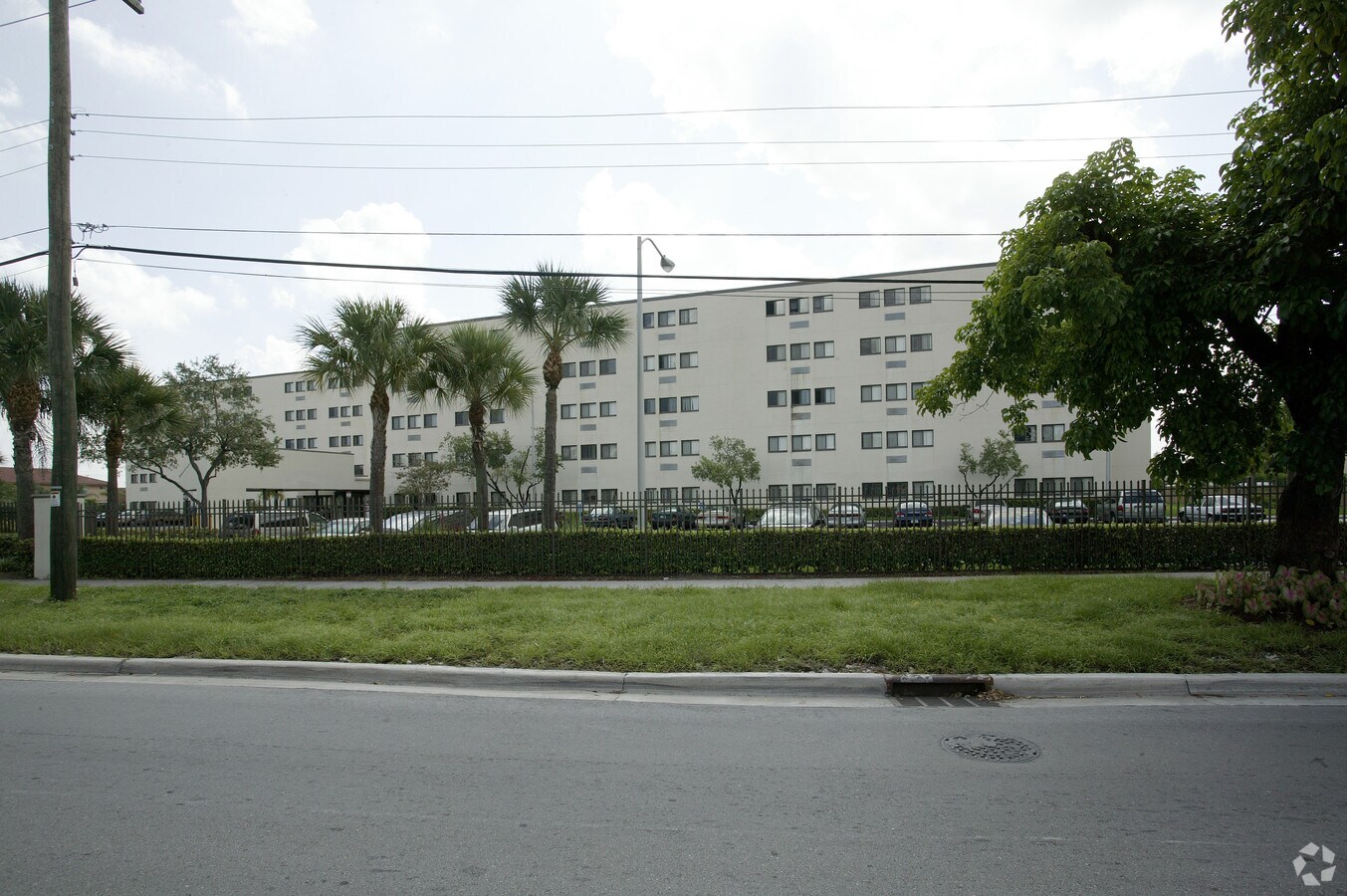 Photo - Samari Towers