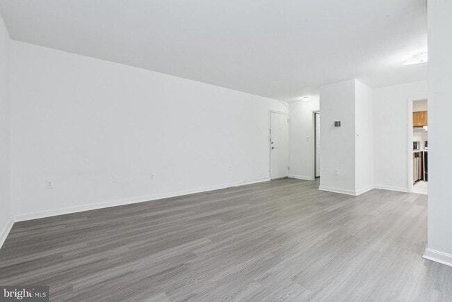 Photo - 522 21st St NW Unit 410