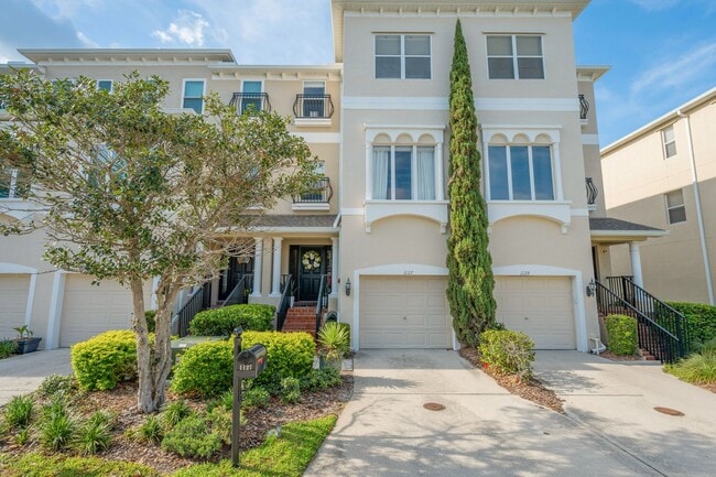 Venetian Harbor 3 bed 2.5 bath + Office/Den & 2 car tandem oversized garage! - Venetian Harbor 3 bed 2.5 bath + Office/Den & 2 car tandem oversized garage!