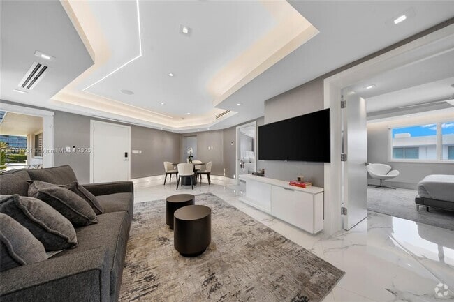 Building Photo - 10190 Collins Ave Unit 203 Rental