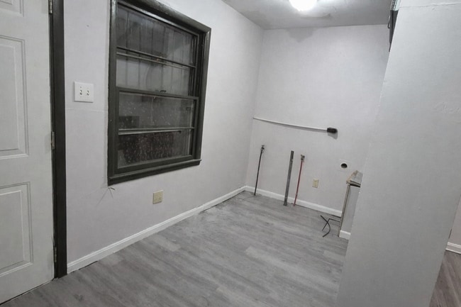 Photo - Cozy 2 bedroom 1 bath home