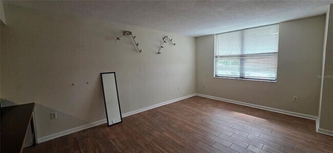 Photo - 701 S Madison Ave Unit 407
