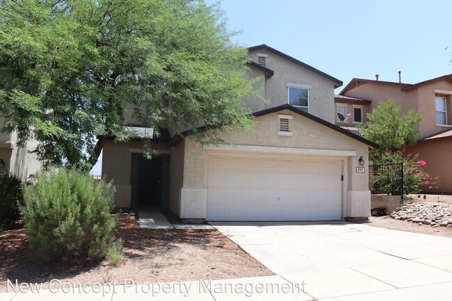 Photo - 4 br, 2.5 bath House - 2323 S McConnell Dr