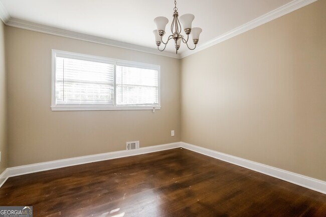 Photo - 2134 Elinwood Dr