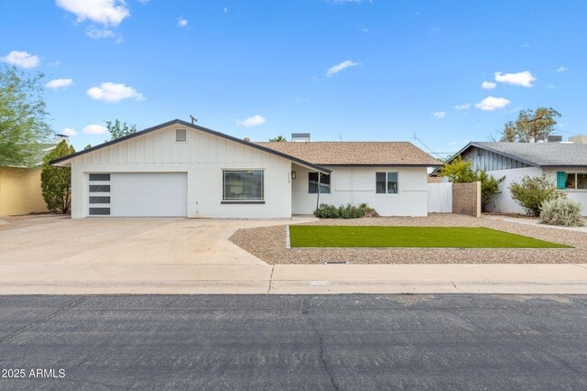 Building Photo - 113 E Fairmont Dr Rental