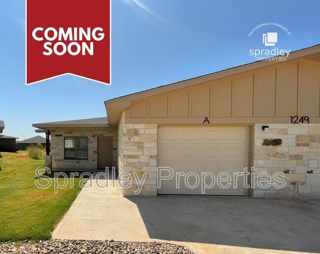 Building Photo - 1249 Jasmine Dr Rental