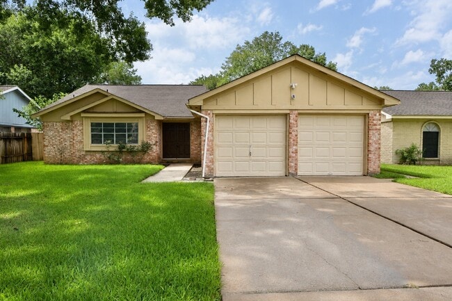 Building Photo - 2331 Stillmeadow Dr