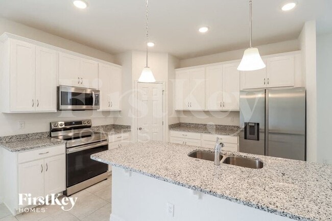 332 Corbel Ln