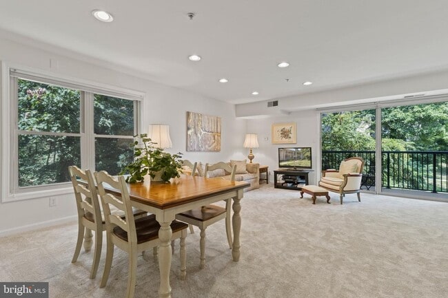 Photo - 1138 Cove Rd Condo Unit 202