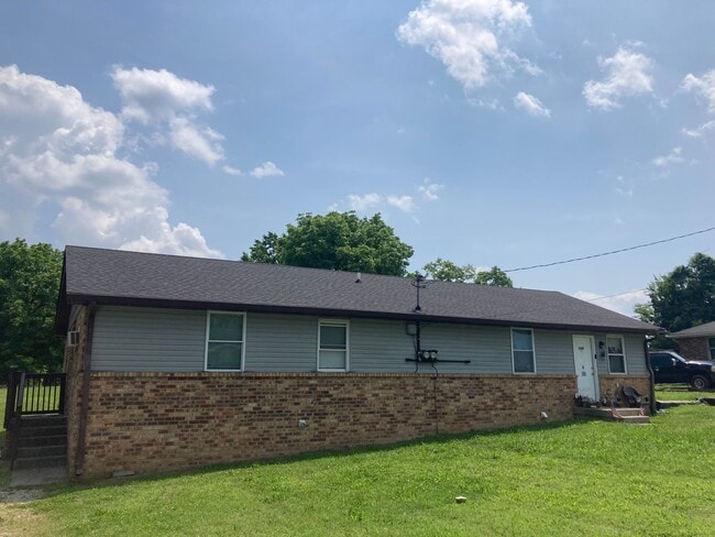 Photo - 1205-1207 Shawnee Rd Apartment Unit 1205 Shawnee Rd
