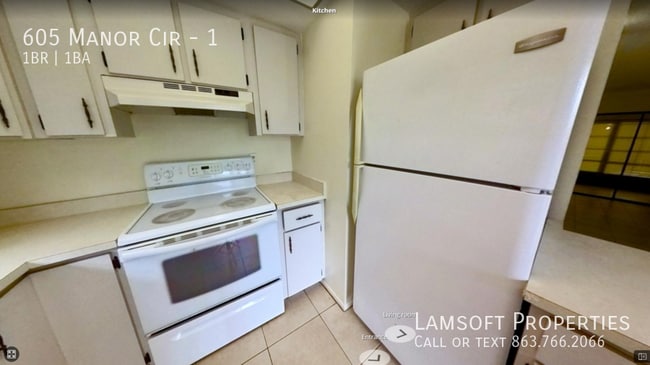 Photo - 605 Manor Cir