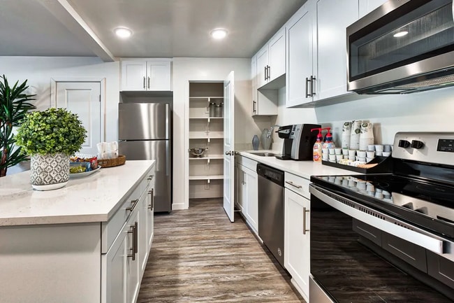 Photo - 4085-4089-4089 Nobel Dr Unit 52