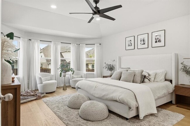 Photo - 6604 Coalinga Ln