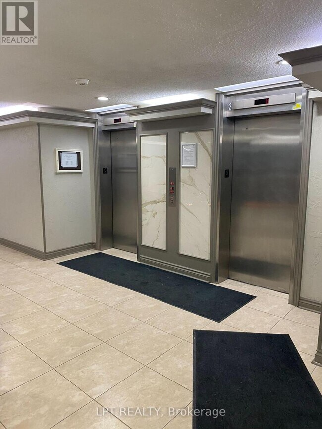 Photo - 80 Inverlochy Blvd Unit 504