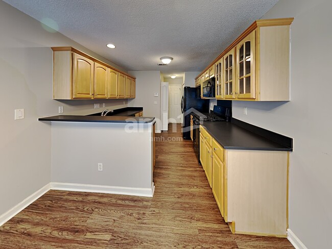 Photo - 6902 Brachnell View Dr